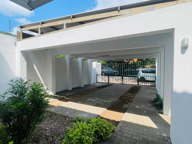 Casa para Arrendamento em Maputo - 2