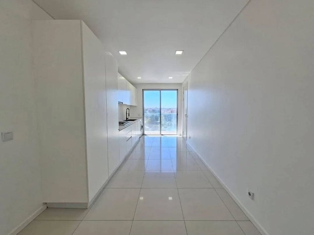 #6777 - Apartamento para Arrendamento em Maputo - Maputo