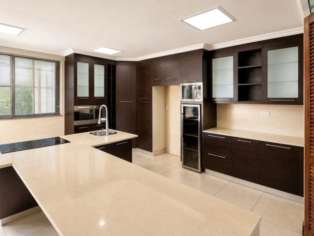 Casa para Arrendamento em Maputo - 4