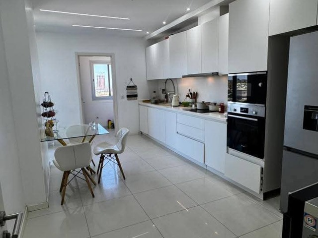 #6795 - Apartamento para Arrendamento em Maputo - Maputo