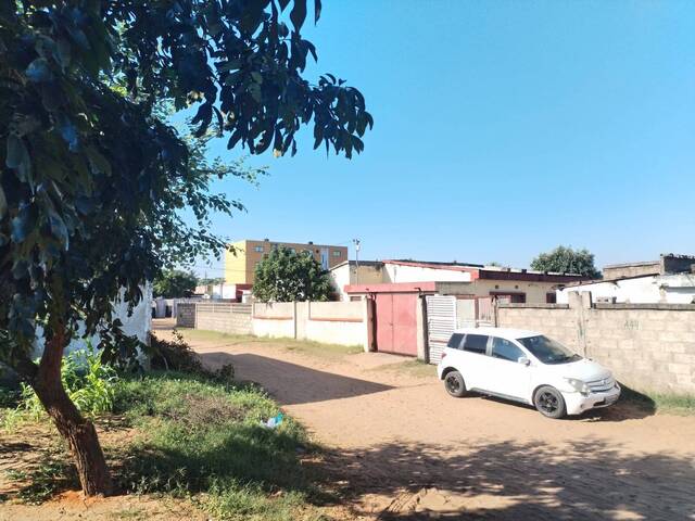 Área para Venda em Maputo - 3