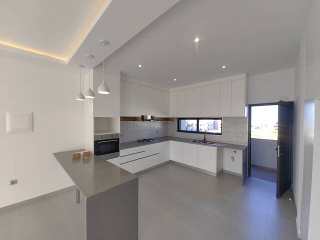#6813 - Apartamento para Arrendamento em Maputo - Maputo