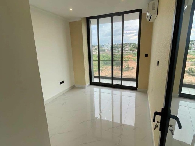 Apartamento para Arrendamento em Maputo - 5