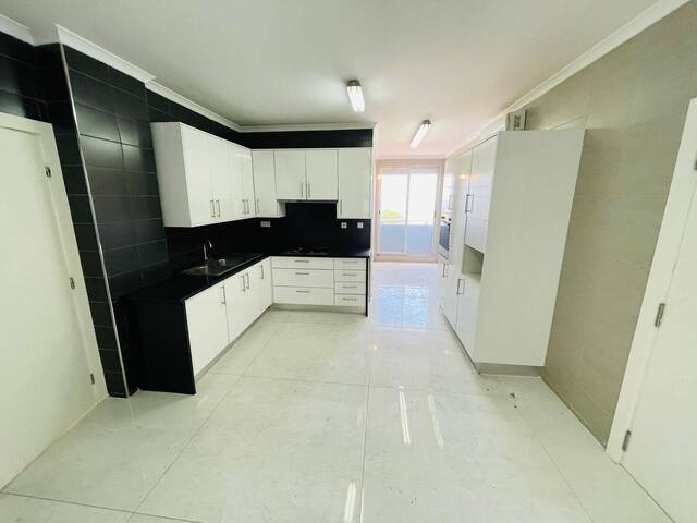 Apartamento para Arrendamento em Maputo - 2