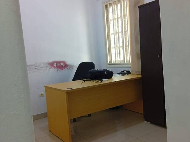 Conjunto Comercial para Arrendamento em Maputo - 4
