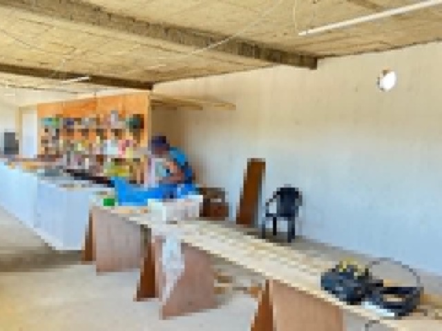 Conjunto Comercial para Venda em Maputo - 4