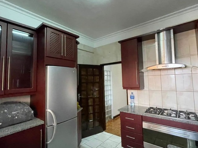 Apartamento para Arrendamento em Maputo - 4