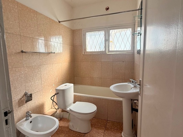 Apartamento para Arrendamento em Maputo - 3
