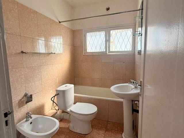 Apartamento para Arrendamento em Maputo - 2