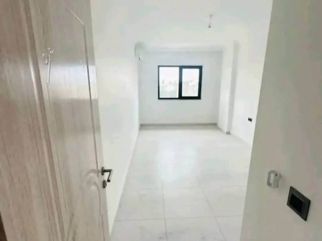 Apartamento para Arrendamento em Maputo - 3