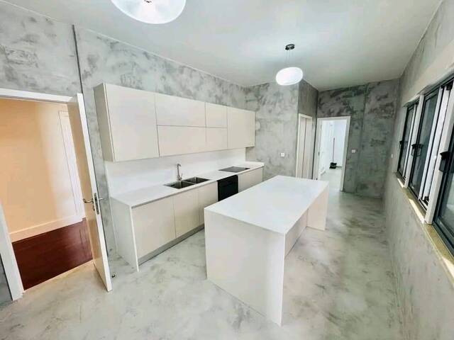 Apartamento para Arrendamento em Maputo - 2