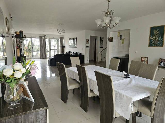 #7323 - Casa para Venda em Maputo - Maputo