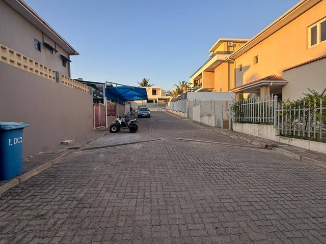 #7339 - Casa para Venda em Maputo - Maputo