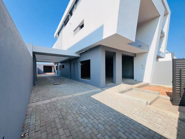 Venda em TRIUNFO - Maputo