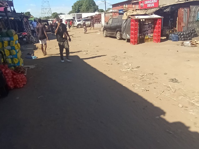 Terreno para Venda em Maputo - 3