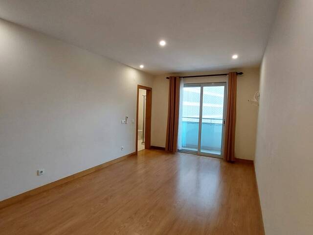 Apartamento para Arrendamento em Maputo - 4
