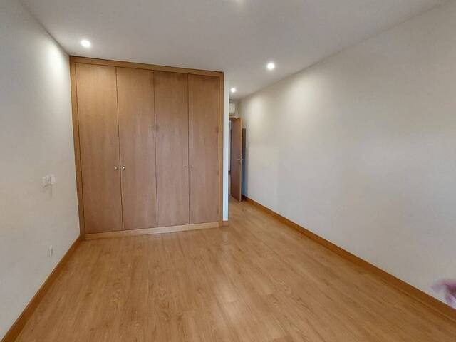 Apartamento para Arrendamento em Maputo - 5