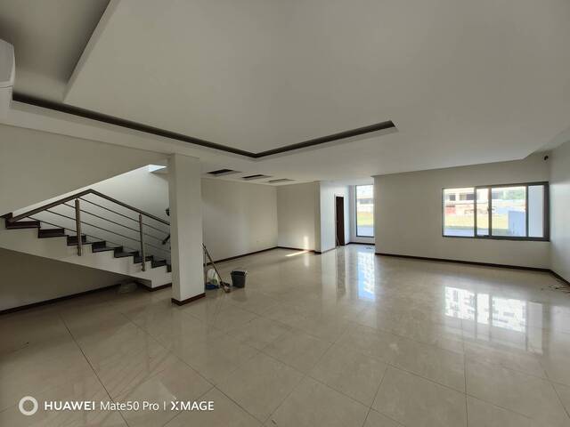 Casa para Arrendamento em Maputo - 3