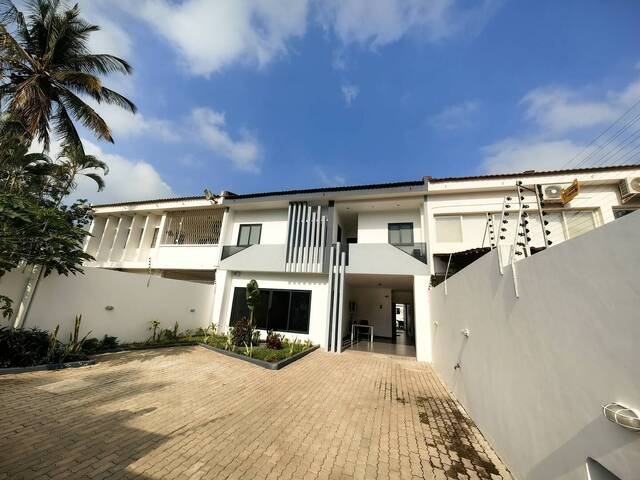 Venda em SOMMERSHIELD 1 - Maputo