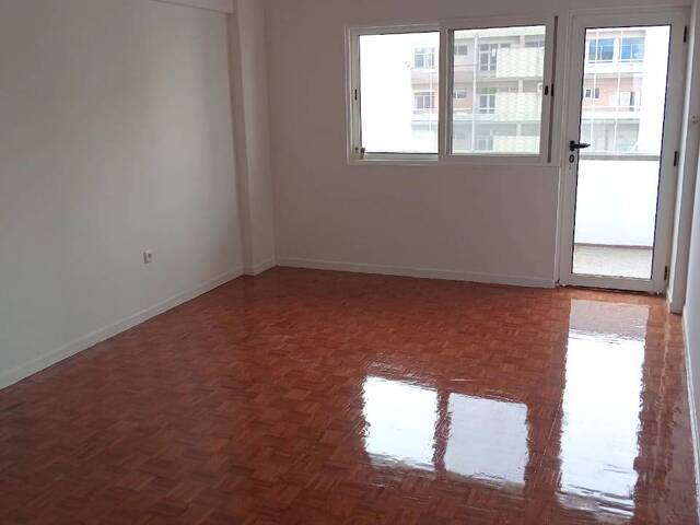 Apartamento para Arrendamento em Maputo - 4