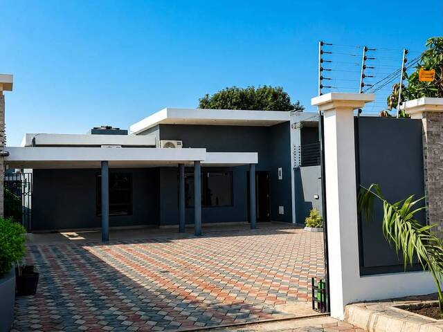 Casa para Arrendamento em Maputo - 2