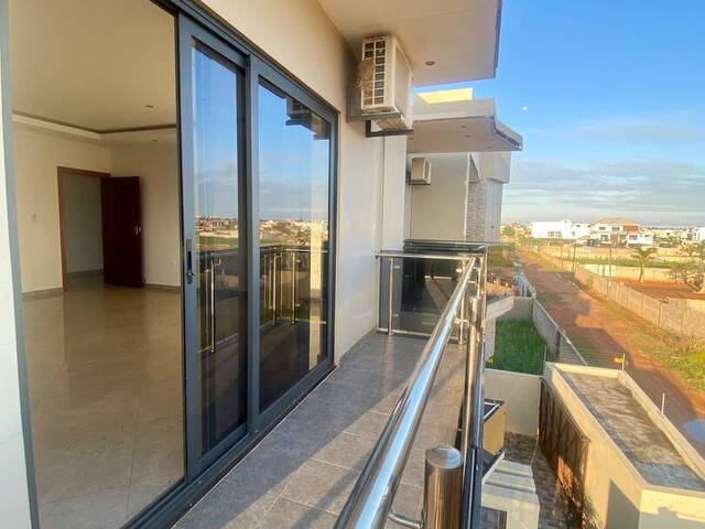 Apartamento para Arrendamento em Maputo - 4