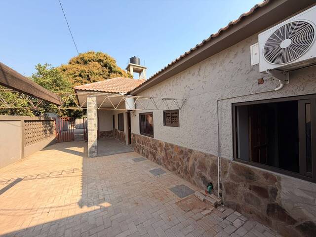 Casa para Arrendamento em Maputo - 3