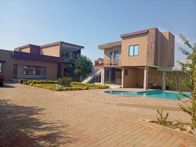 Casa para Arrendamento em Maputo - 4