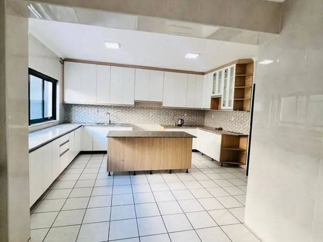 Casa para Arrendamento em Maputo - 3