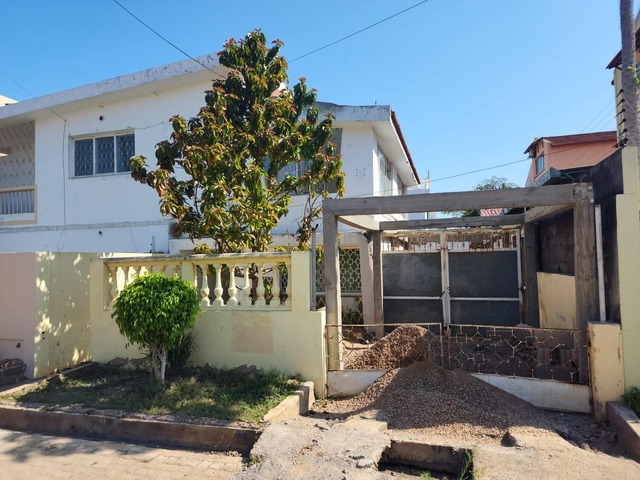 #7705 - Casa para Venda em Maputo - Maputo - 1