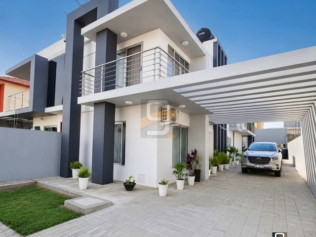 #7714 - Casa para Venda em Maputo - Maputo - 1
