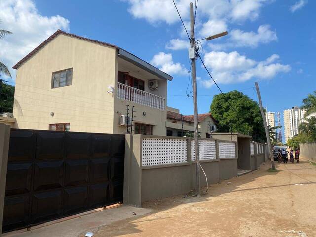 #7730 - Casa para Venda em Maputo - Maputo - 1