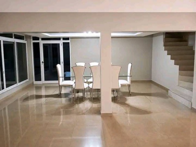 Casa para Arrendamento em Maputo - 4